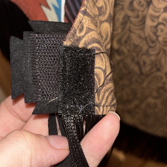 Western fringe top measurements in pictures adjustable size with Velcro - Picture 9 of 14